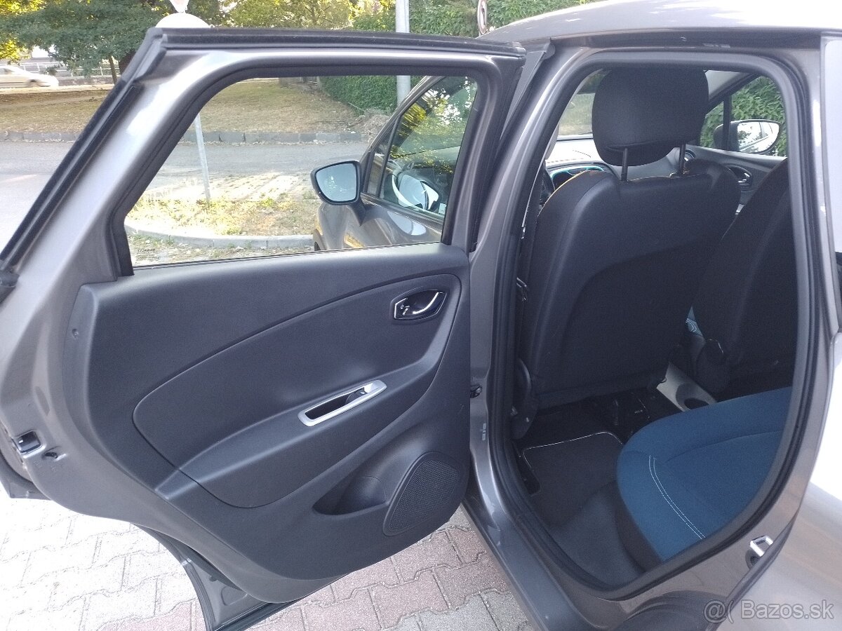 Predám Renault Captur 0.9 tce,rv:2016 - 19