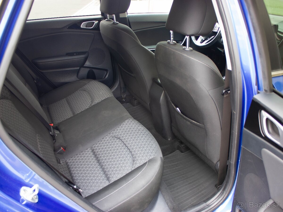 Kia Ceed SW 1.6 CRDi 136k Gold - 19