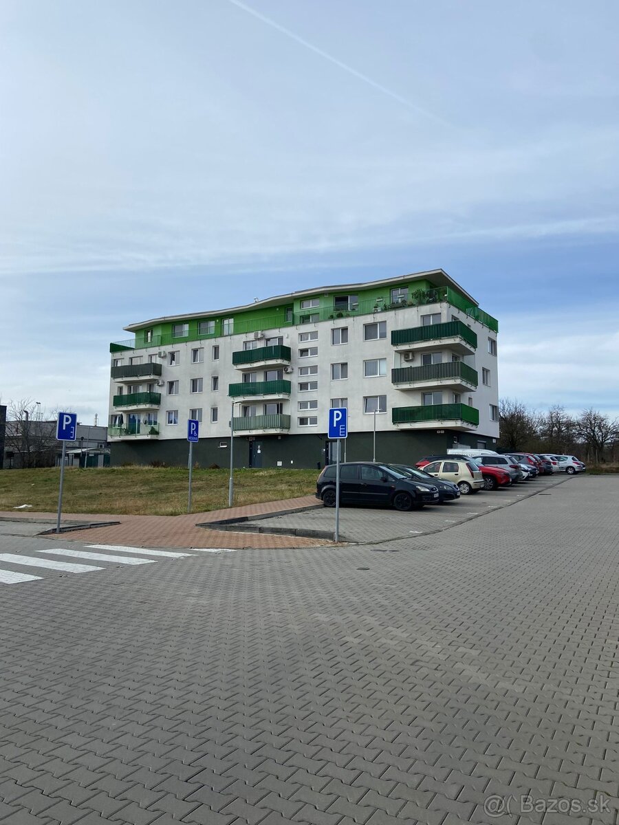 2 izb. byt v novostavbe s vlastným parkov. miestom - 19