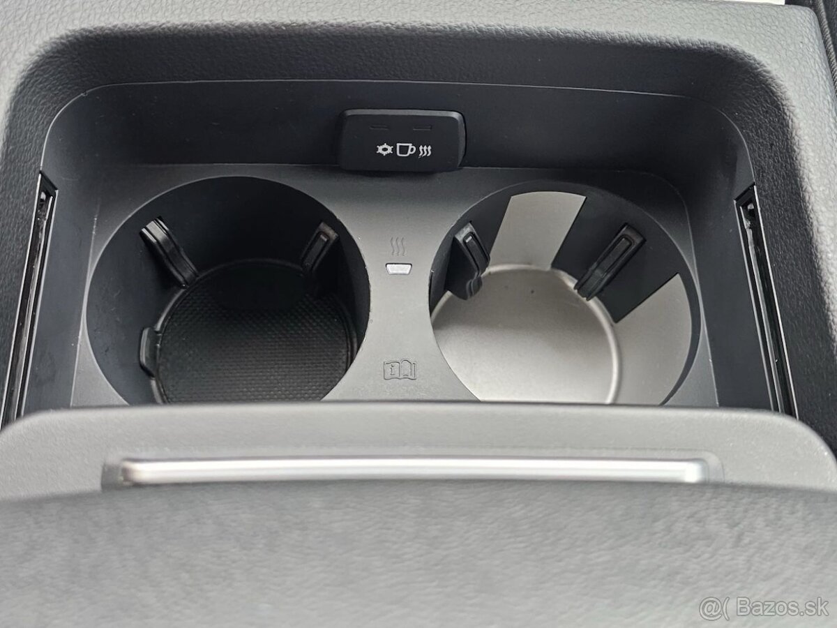 Audi Q5 Sportback 50, S-Line, 210kw, rok výroby 2022 - 19