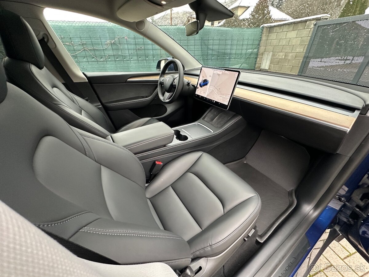 Tesla Model Y Long Range AWD 4x4 - 19
