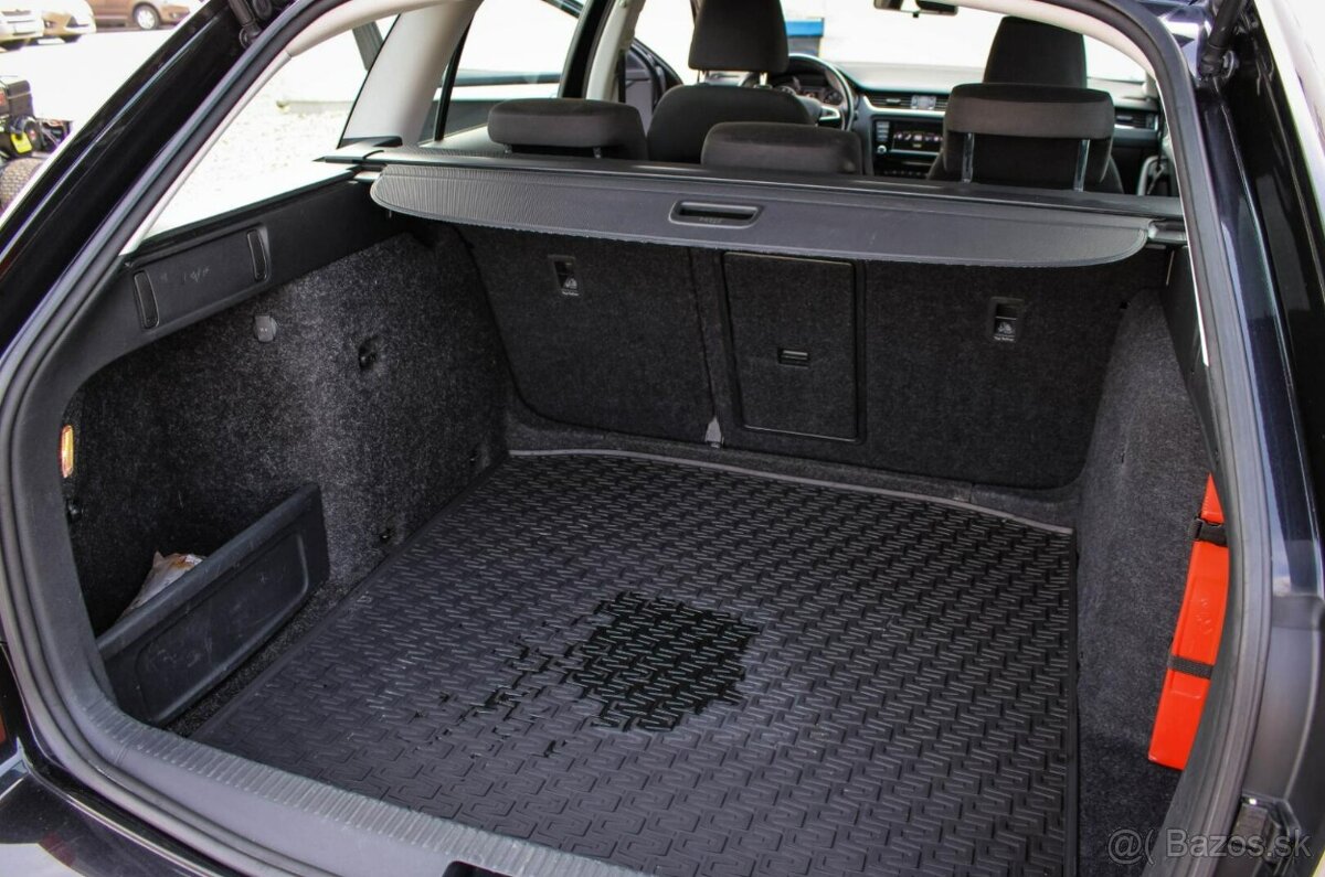 Škoda Octavia Combi 2.0 TDI JOY - 19