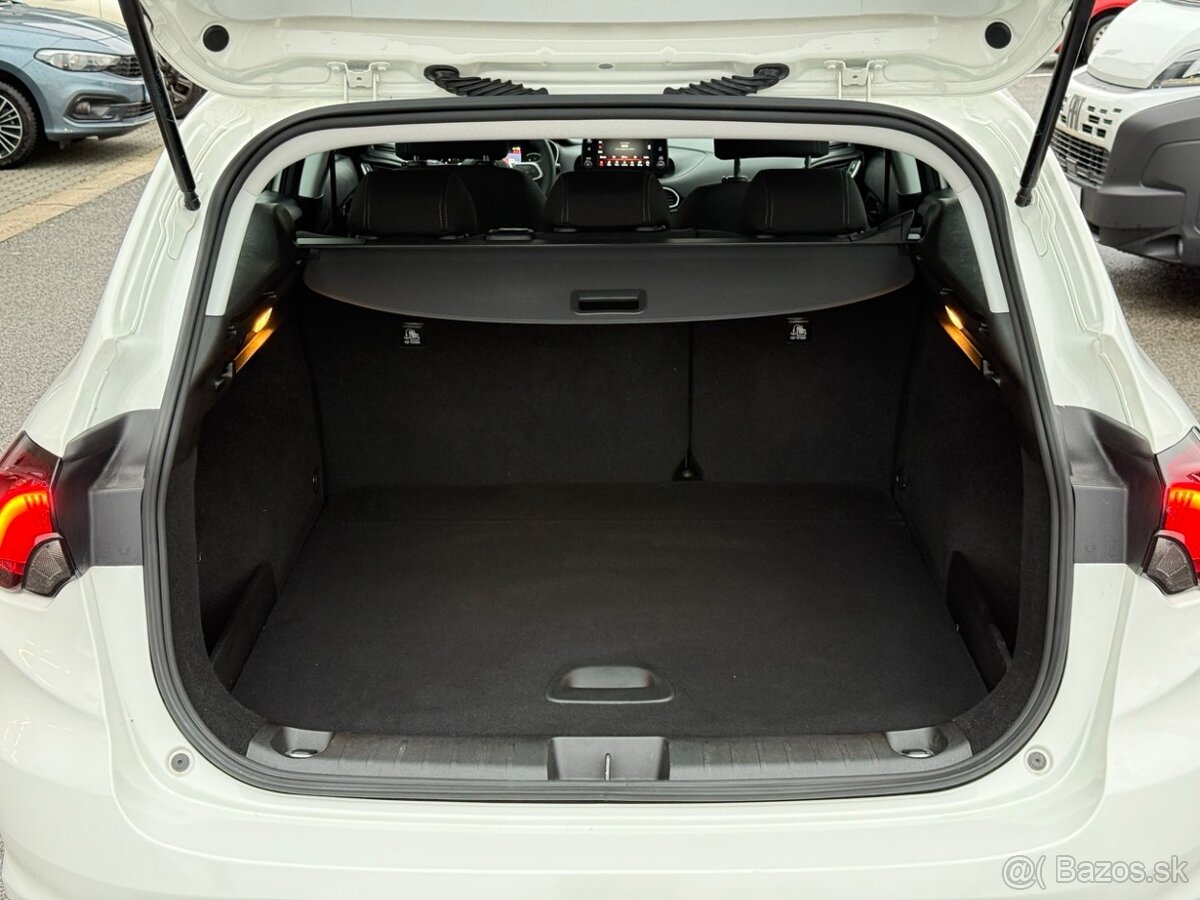 Fiat Tipo Kombi Life 1.0 FireFly 100k 5MT - 19