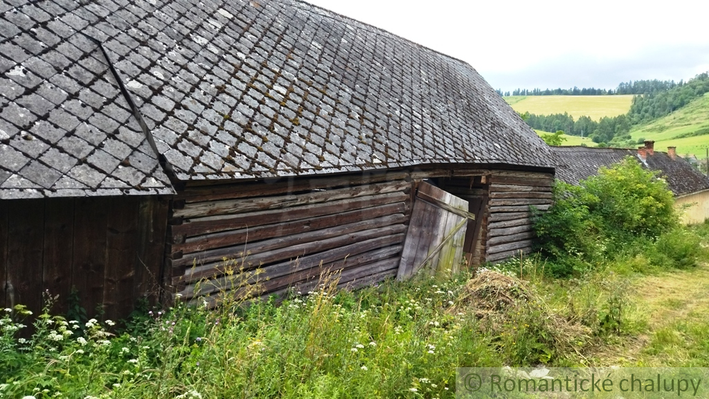 Pozemok s pôvodným domom - 19