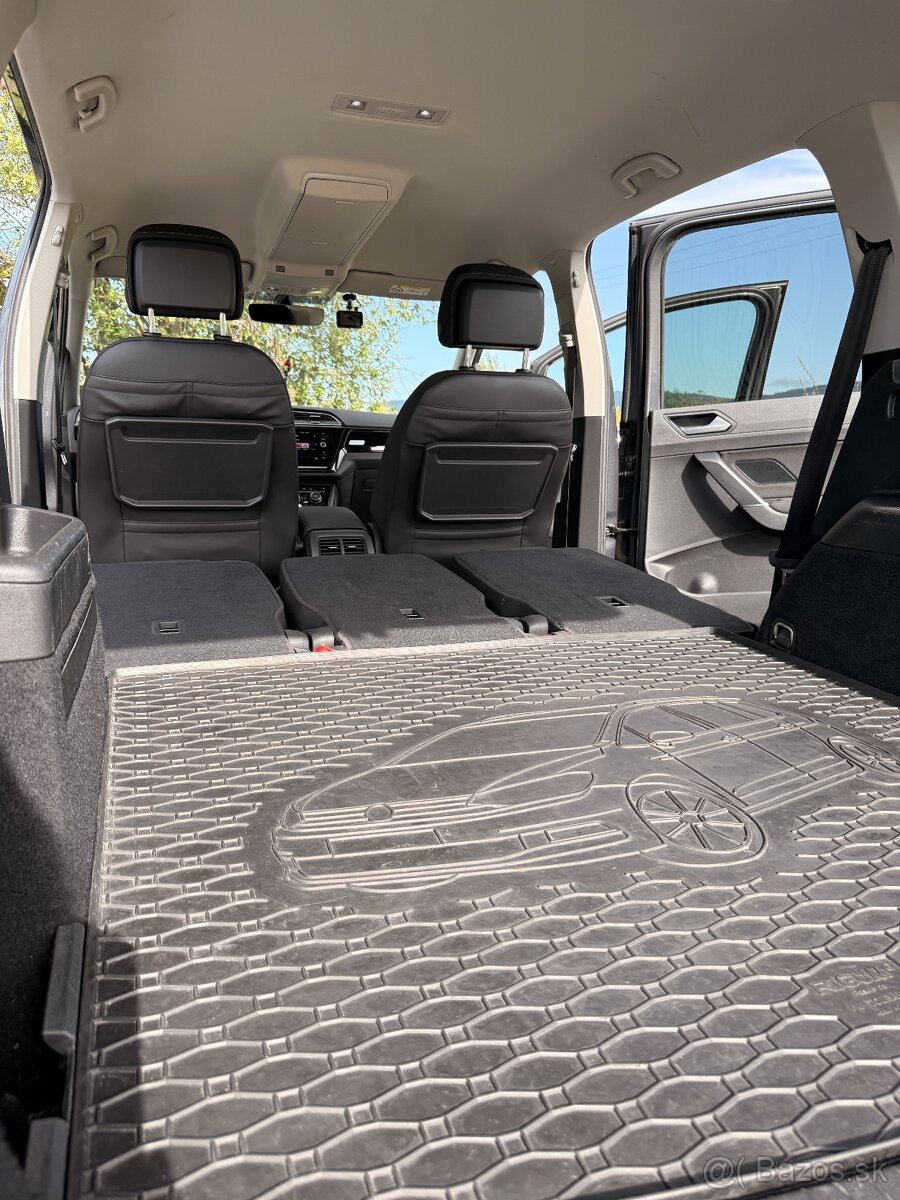 VOLKSWAGEN TOURAN (Comfort) 1.5 TSI DS 7 automat, 150 k / 11 - 19