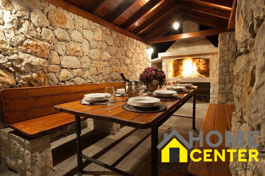 Na predaj kamenná vila s bazénom / 185 m² /, ostrov Krk - 19