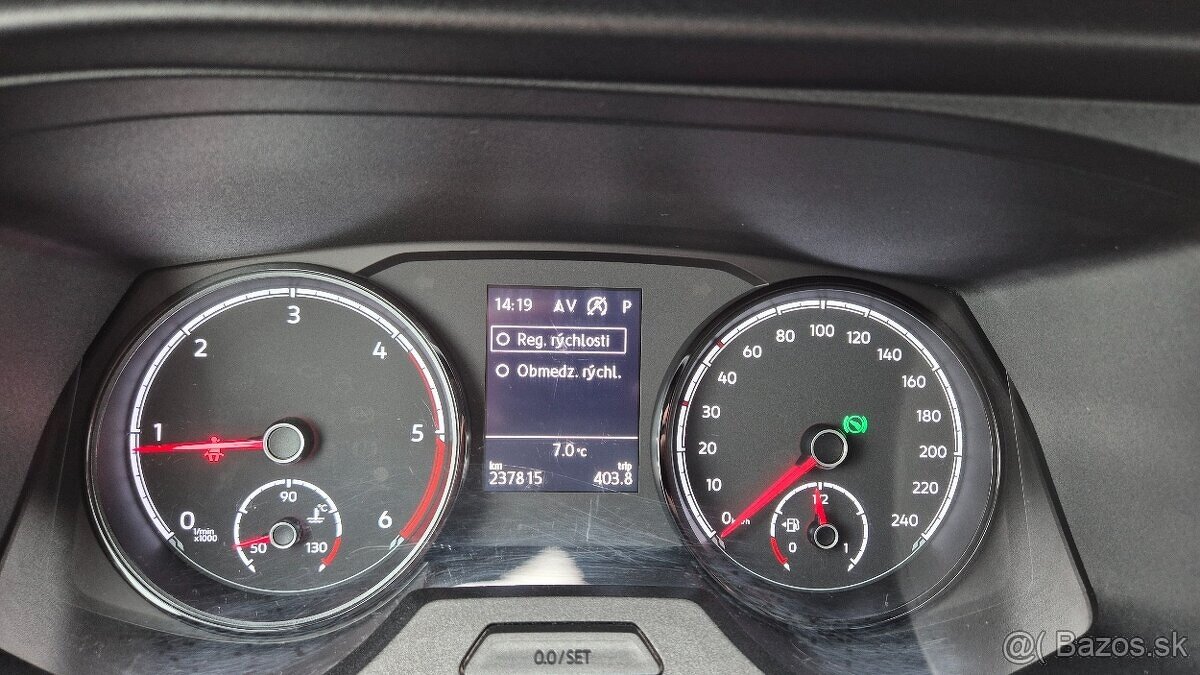Volkswagen Caravelle 2.0 tdi T6.1 - 19