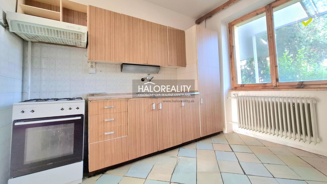 HALO reality - Predaj, rodinný dom Nové Zámky - 19