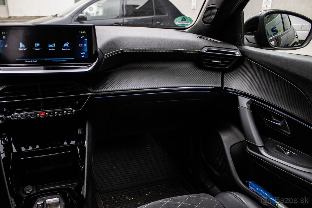 Peugeot 2008 e- GT 136k, 100kW, MOŽNÝ ODPOČET DPH - 19