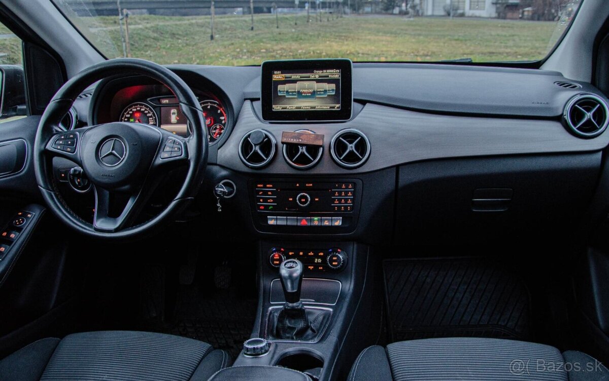 Mercedes-Benz B trieda 180 d - 19