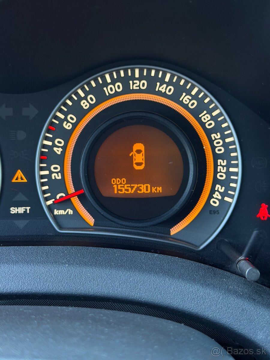 Toyota Auris 1.6 I Valvematic - 19