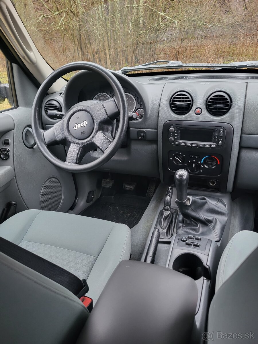 Jeep Cherokee 2.8 CRD 120 kW - 19