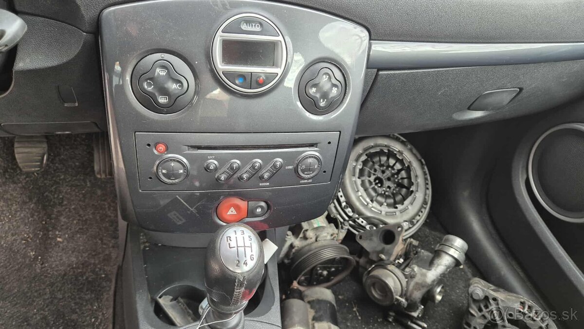 Renault Clio III 1,5DCI 76kw kód motora: K9KZ7 - 19