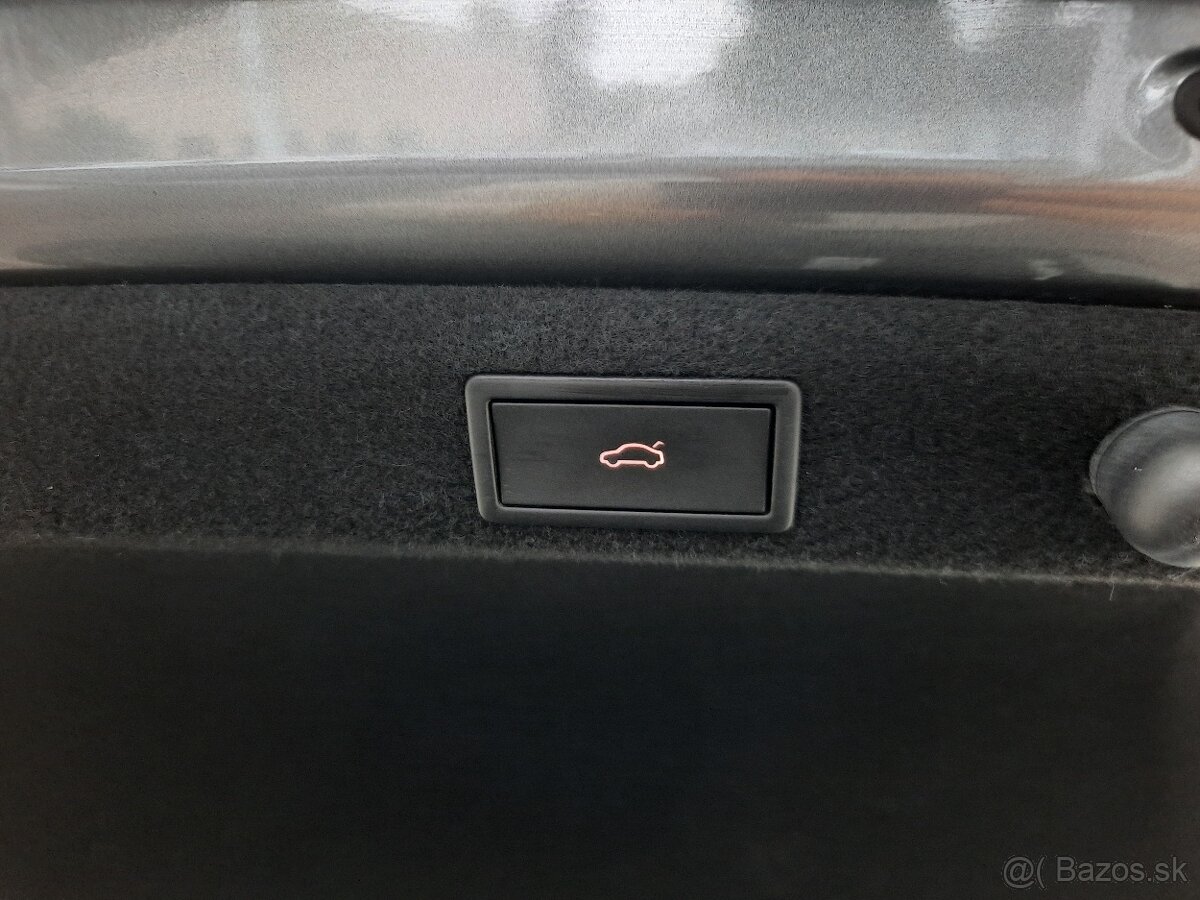 Škoda Superb 2.0 TDI SCR Style DSG7 - 19