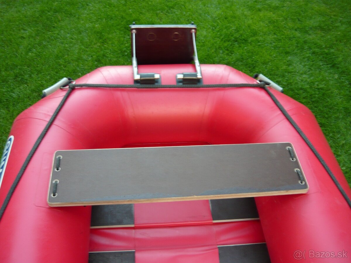 motorový čln - GUMOTEX - 19