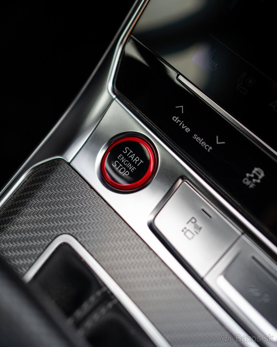 Audi RS6 Avant Dynamic Plus Carbon Ceramic Brakes - 19