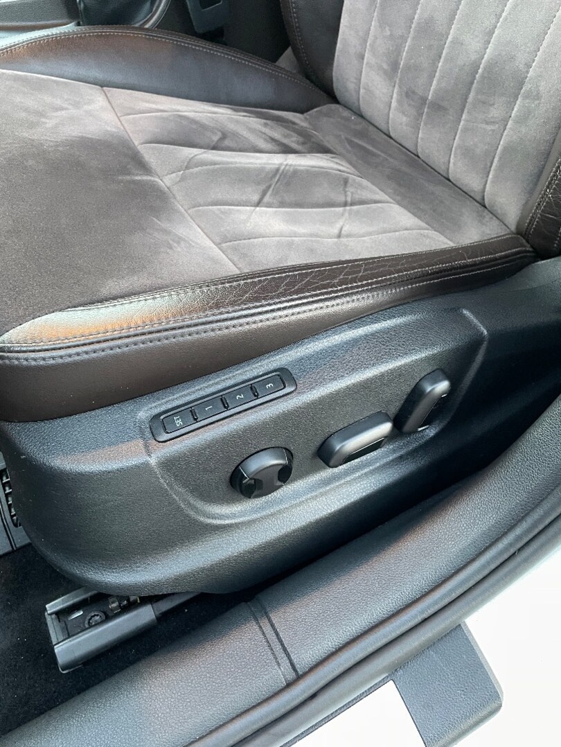 Škoda Octavia combi 2.0 tdi LK DSG - 19