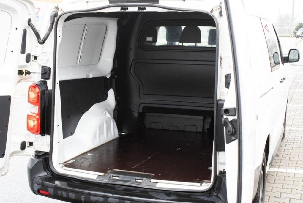 Toyota Proace 2.0 D-4D, 106kW (2022) - 19