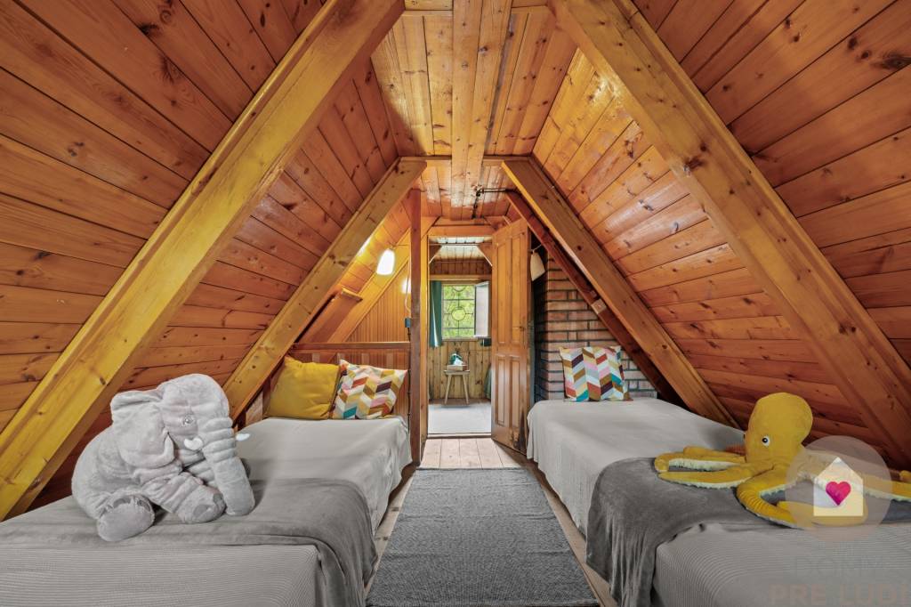 LÁB - PIESKOVŇA - 3 podlažná chata 2 min chôdze od jazera - 19