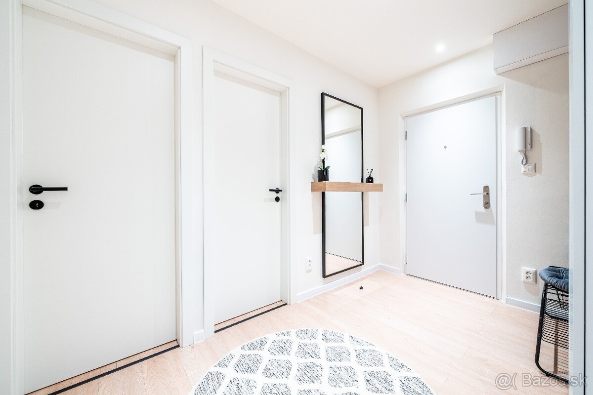 PRENÁJOM: 3-izbový byt v Košiciach - Terasa, ulica Kysucká - 19