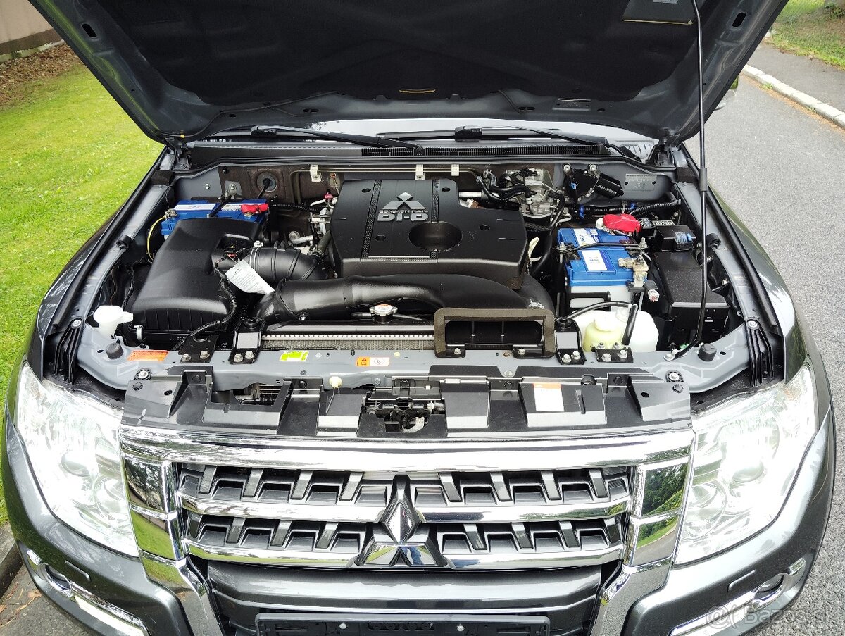 MITSUBISHI PAJERO WAGON 3.2DI-D DIAMOND EDITION. - 19