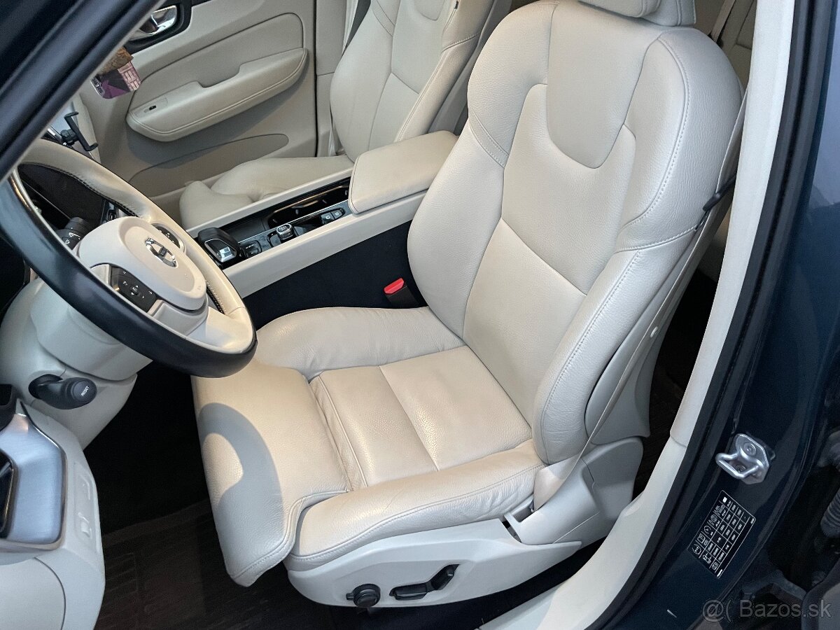 Volvo XC60 2,0 B4D Momentum PRO AT8 AWD - 19