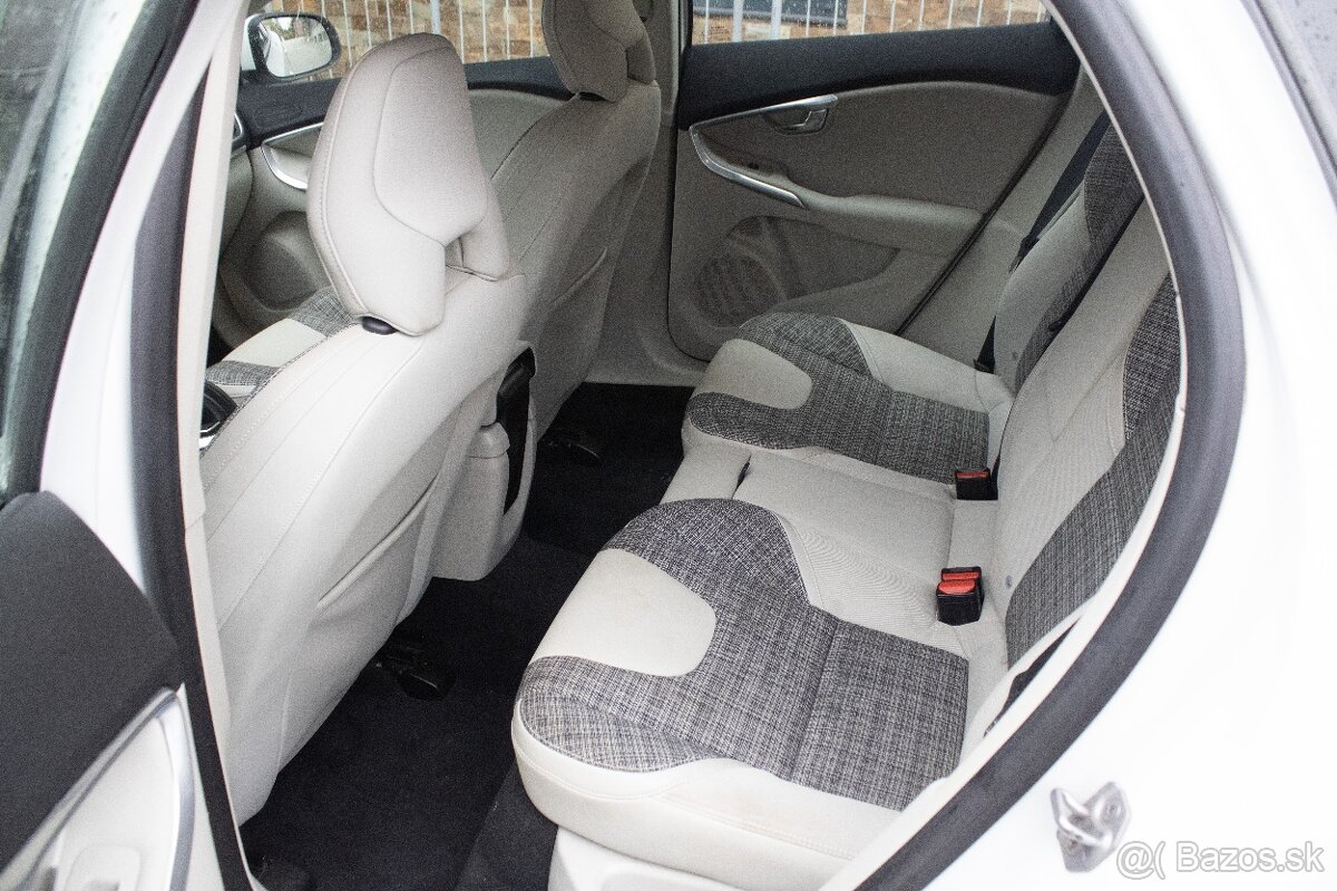 Volvo V40 T2 Drive-E 2.0, 90kW (2018) - 19