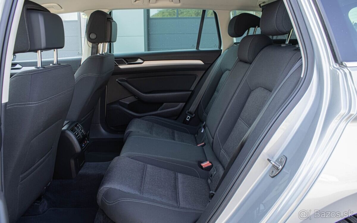 Volkswagen Passat Variant 2.0 TDI 2016 - 19