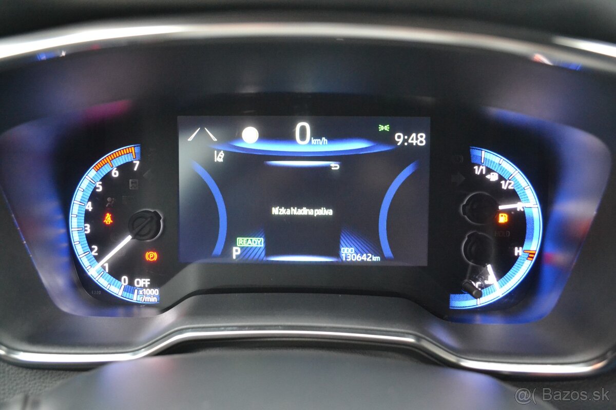 Toyota Corolla Combi 1.8 Hybrid Full LED - 19