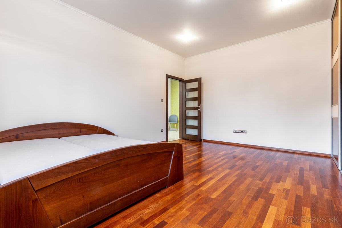 Na prenájom 5 izbový byt - Košice, Slovenského ulica - 19