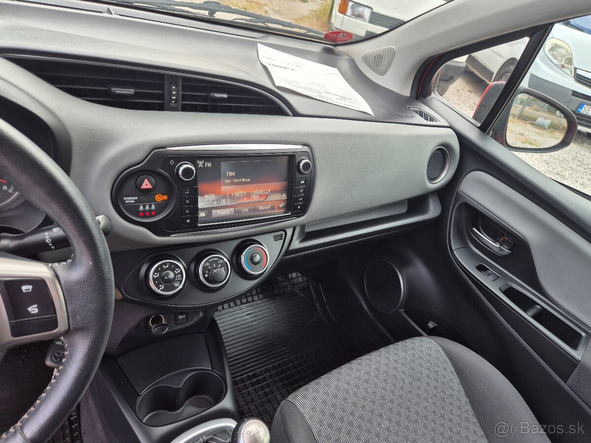 Toyota yaris - 19