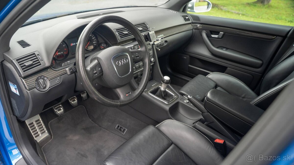 Audi RS4 quattro (generace B7) 2006 - 19