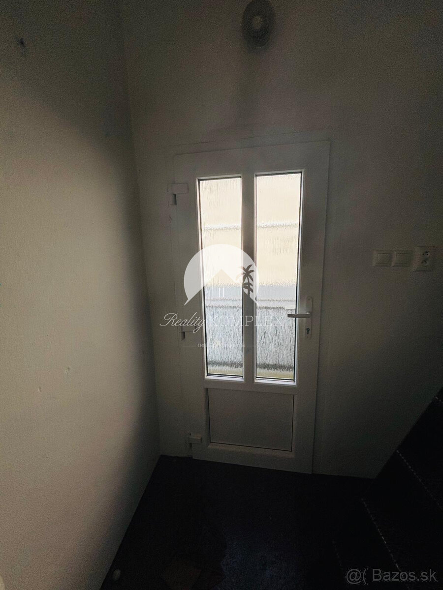 Reality KOMPLEX s.r.o. Vám EXKLUZÍVNE ponúka na predaj rodin - 19