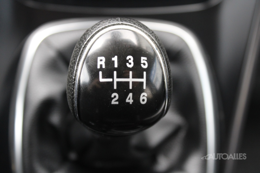 Ford Kuga 2,0 TDCi 103 kW 2WD - 19