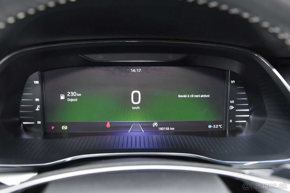 Škoda Octavia Combi 2.0 TDI Ambition DSG - 19