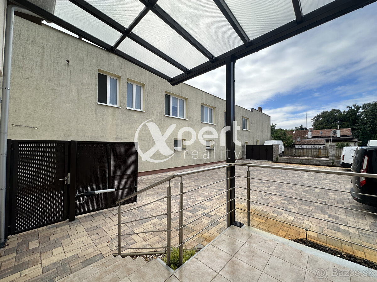 Na prenájom polyfunkčná budova, kancelárie, obchodné priesto - 19