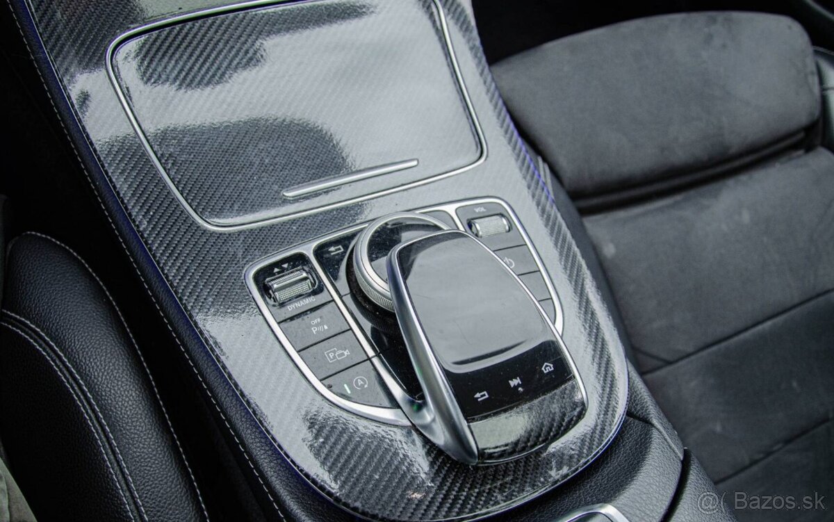 Mercedes-Benz E trieda Sedan 350 BlueTEC - 19