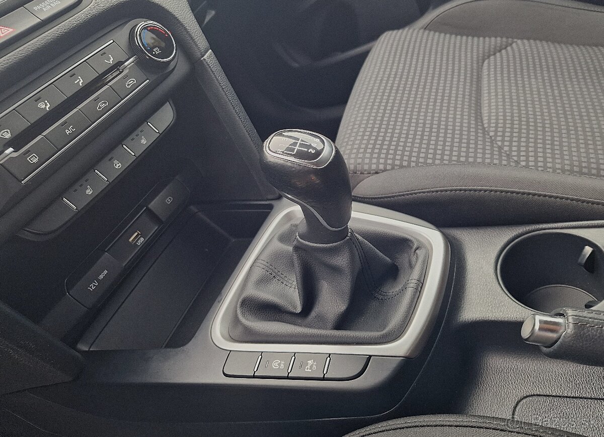 KIA CEED SW 1.5 T-GDI SILVER/MOZNY ODPOCET DPH - 19