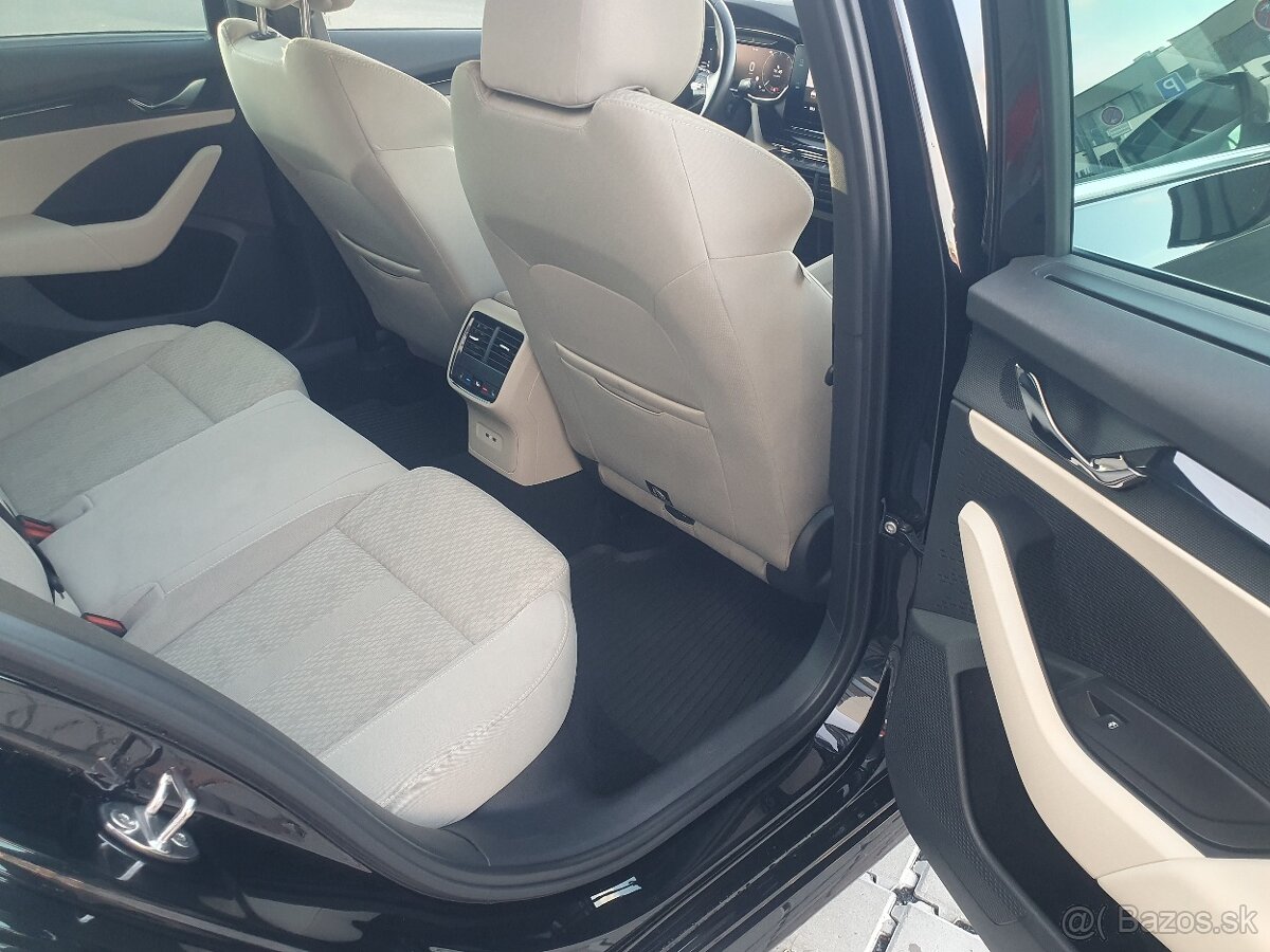 Škoda Octavia 4 1.4 TSI iV PHEV Style DSG 110kW - 19