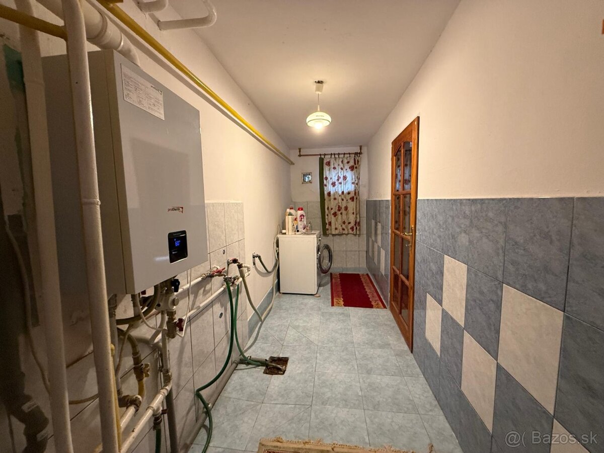 Dvojgeneračný rodinný dom na predaj - 19