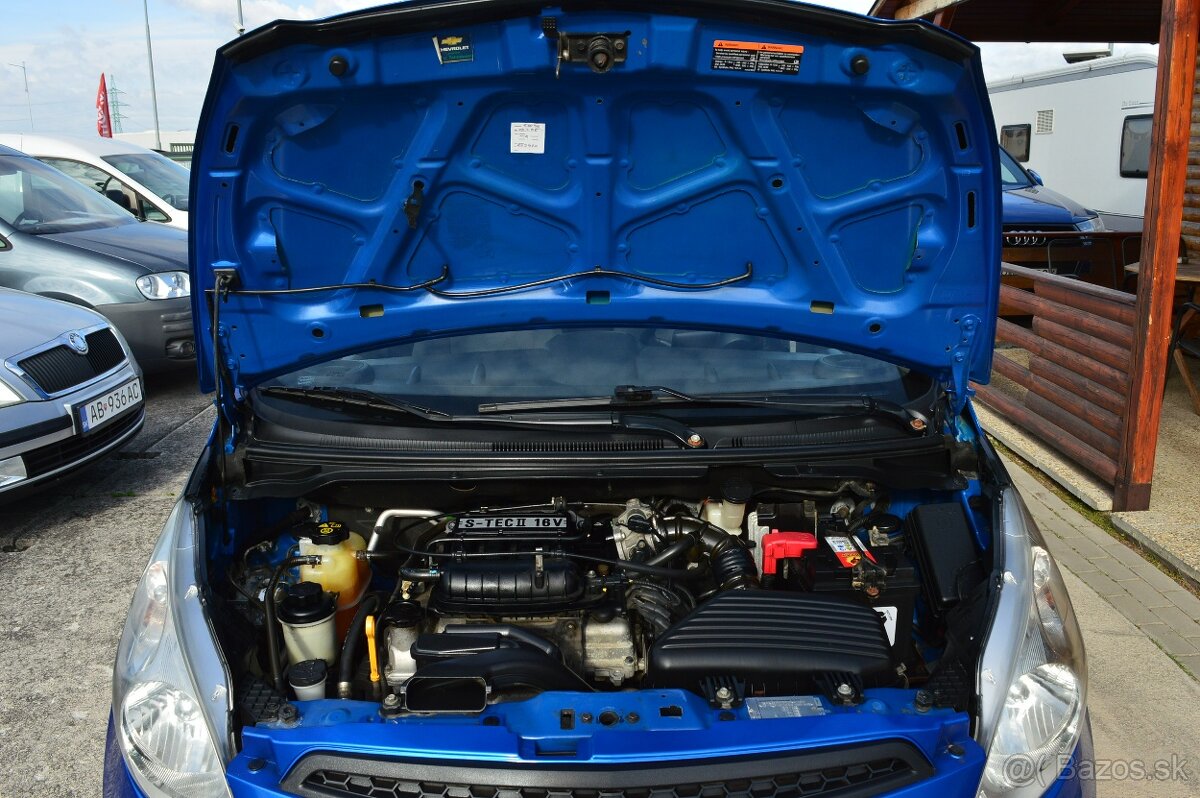 SPARK 1,0 16V 50kW M5 benzín rok 2011 - 19