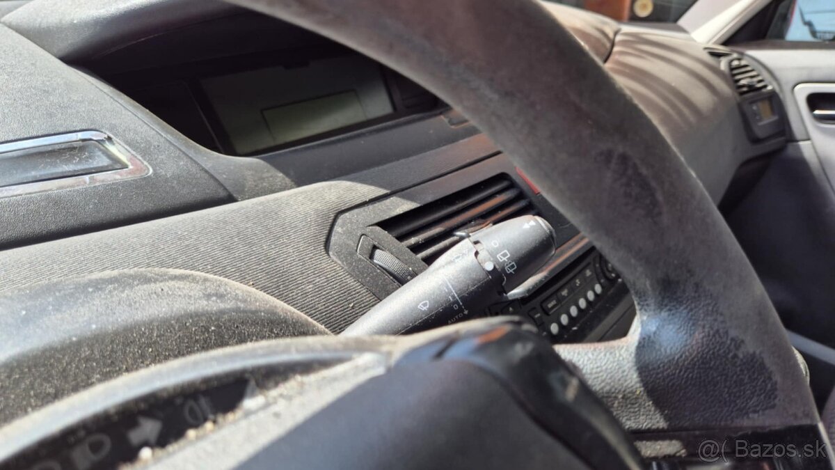 Citroen C4 Picasso 1,6HDI 82kw kód motora: 9HR - 19