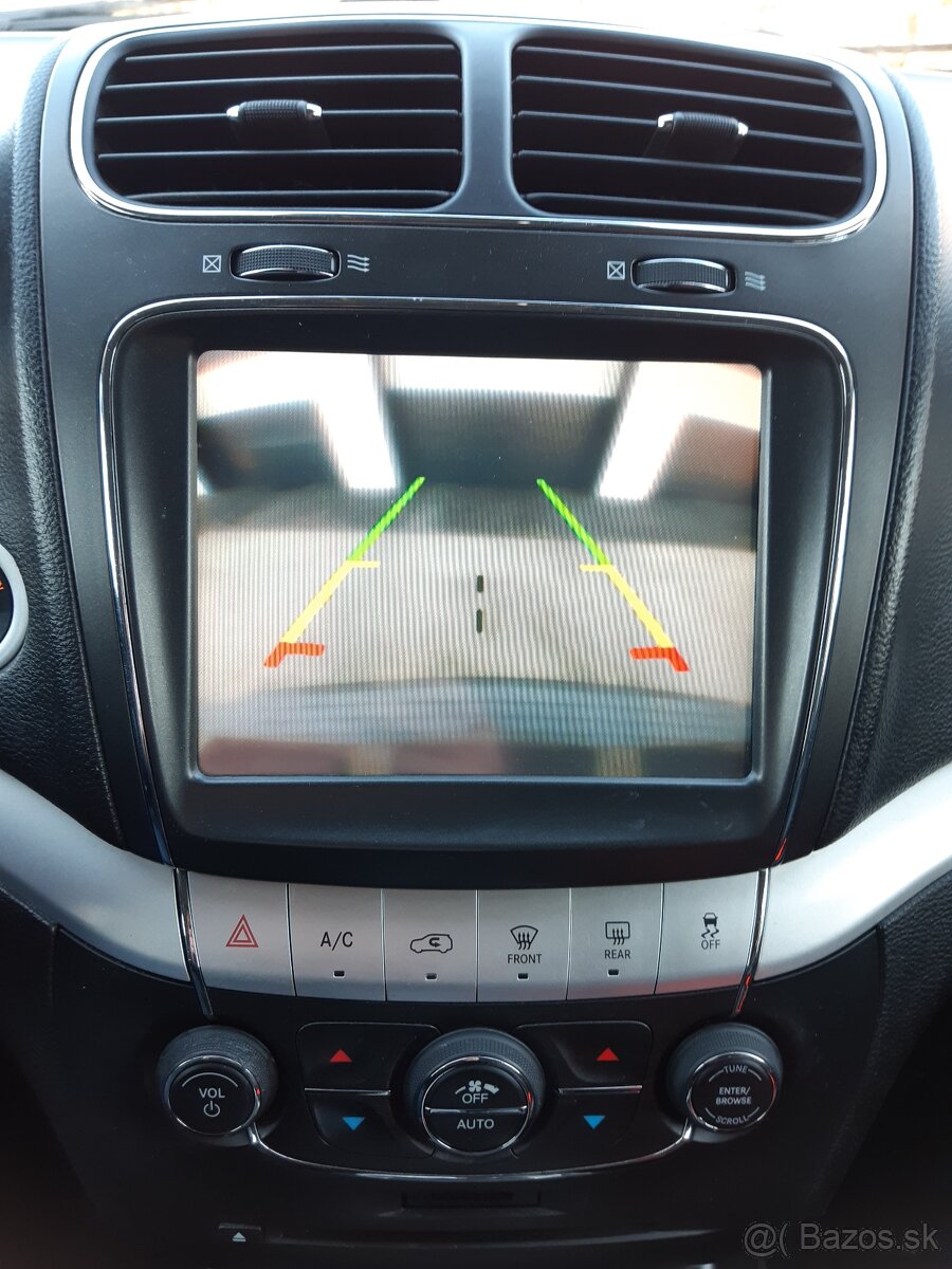 Fiat Freemont 2.0 16V MultiJet Black Code 4x4 A/T 7 miest - 19