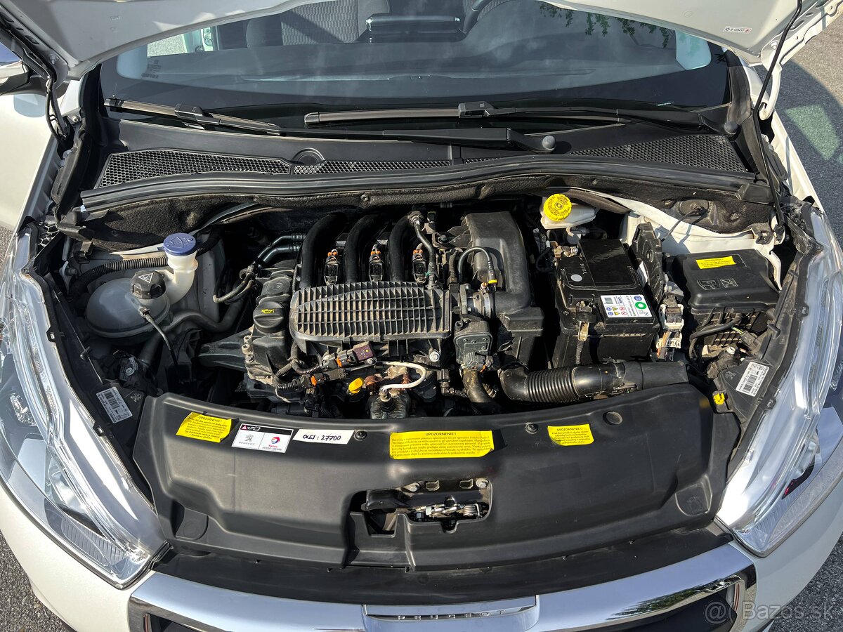 Peugeot 208 1.2 PureTech Active - 19