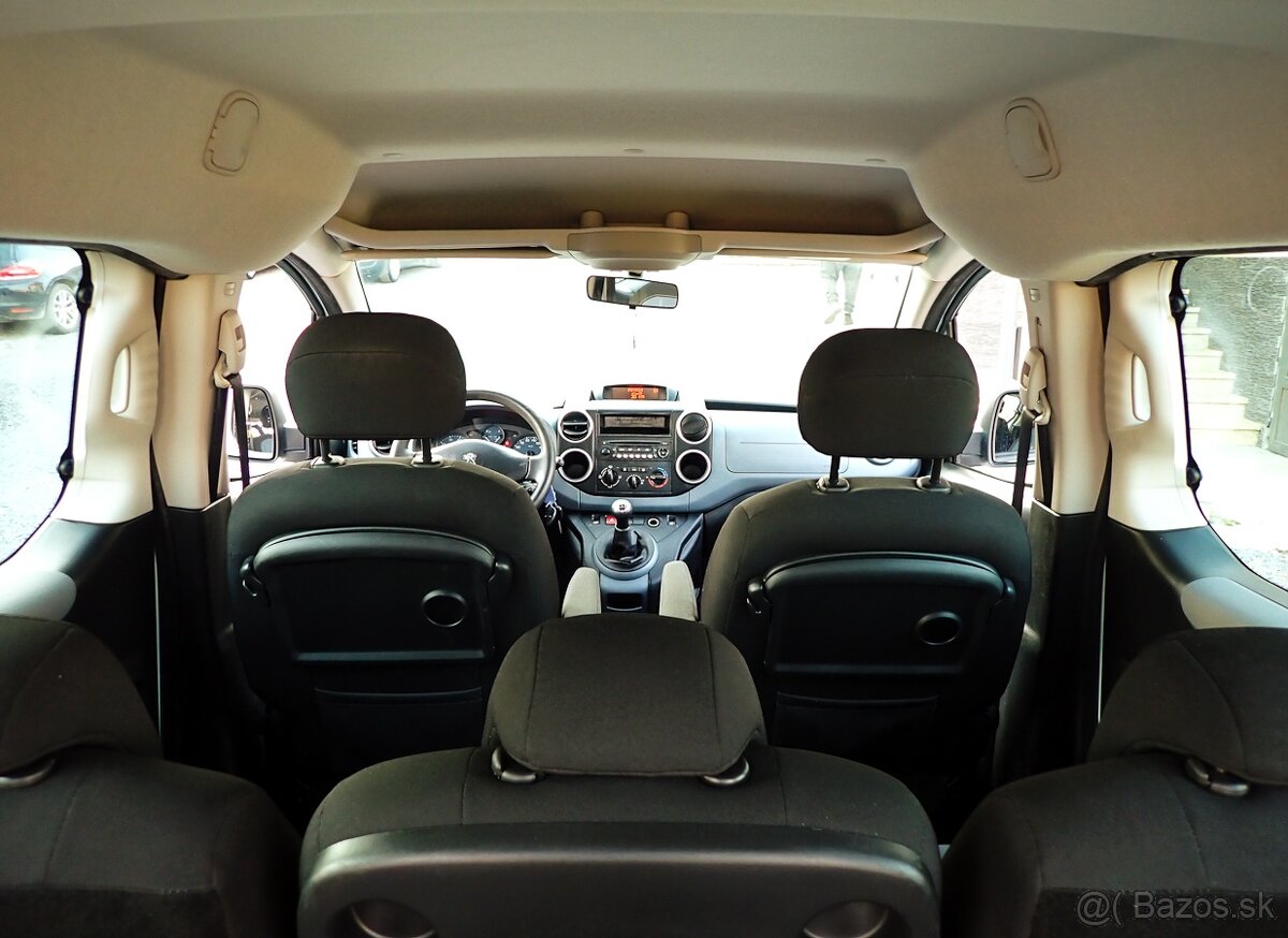 PEUGEOT PARTNER TEPEE 1.6 HDi 11/2013 - 5 MIEST WEBASTO - 19