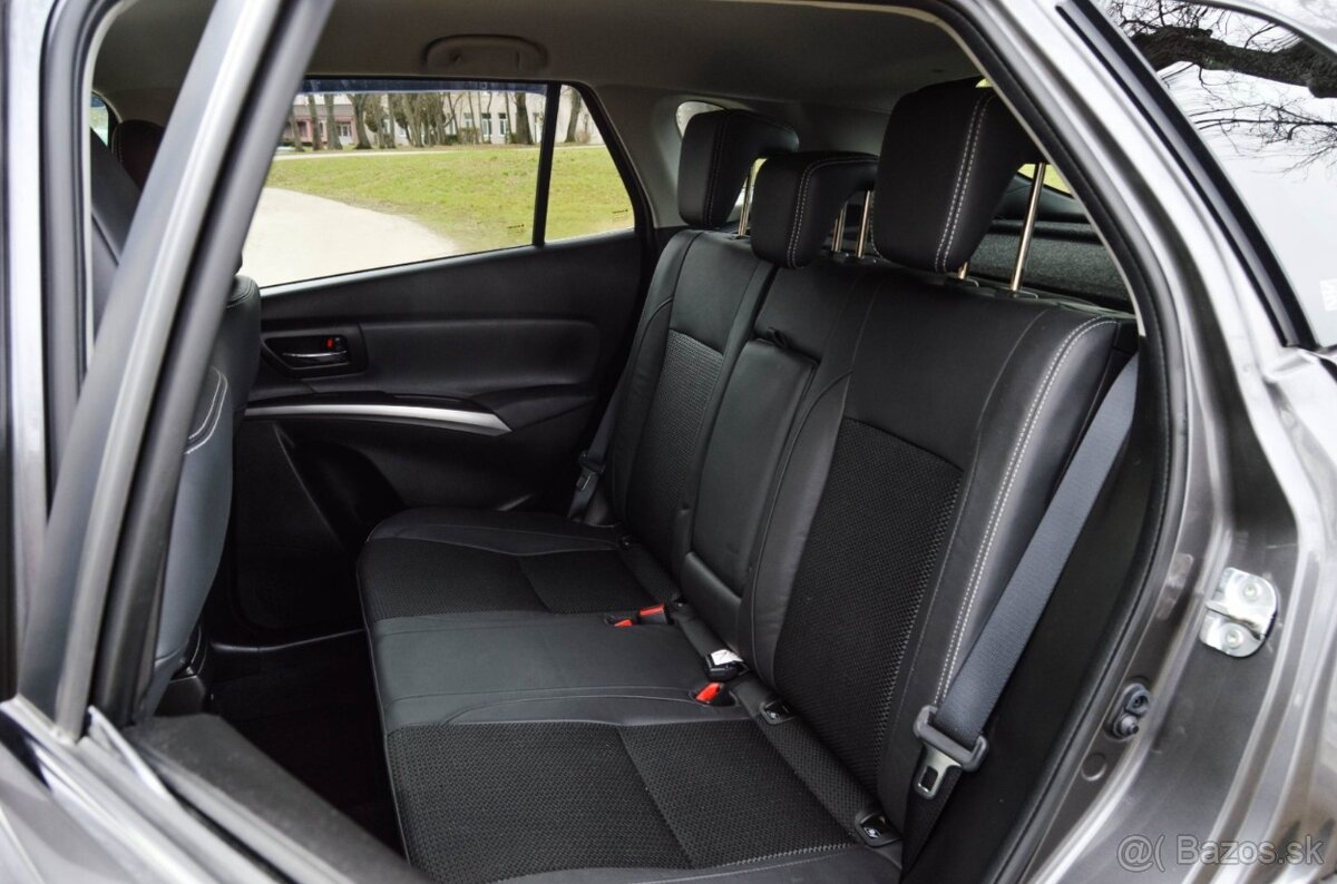 Suzuki SX4 S-Cross Elegance, Benzín HEV - 19