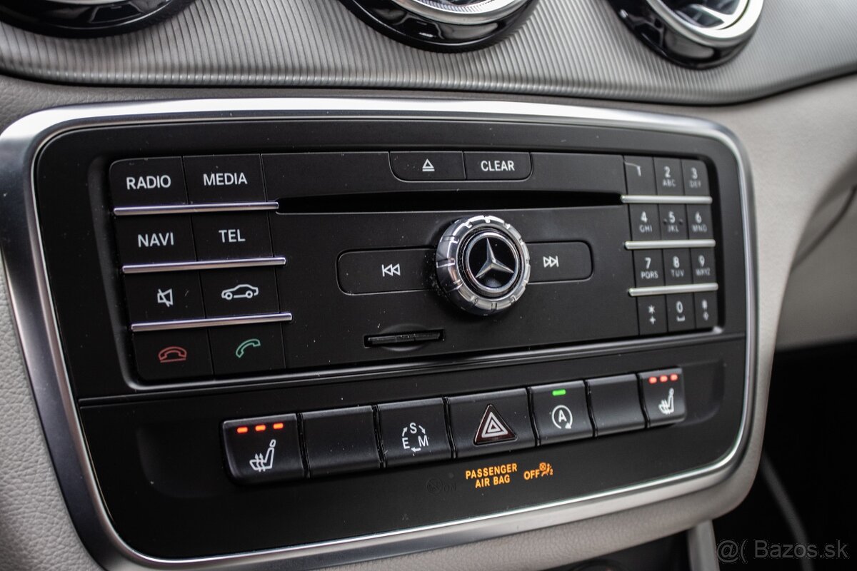 Mercedes-Benz CLA 250 4MATIC - 19