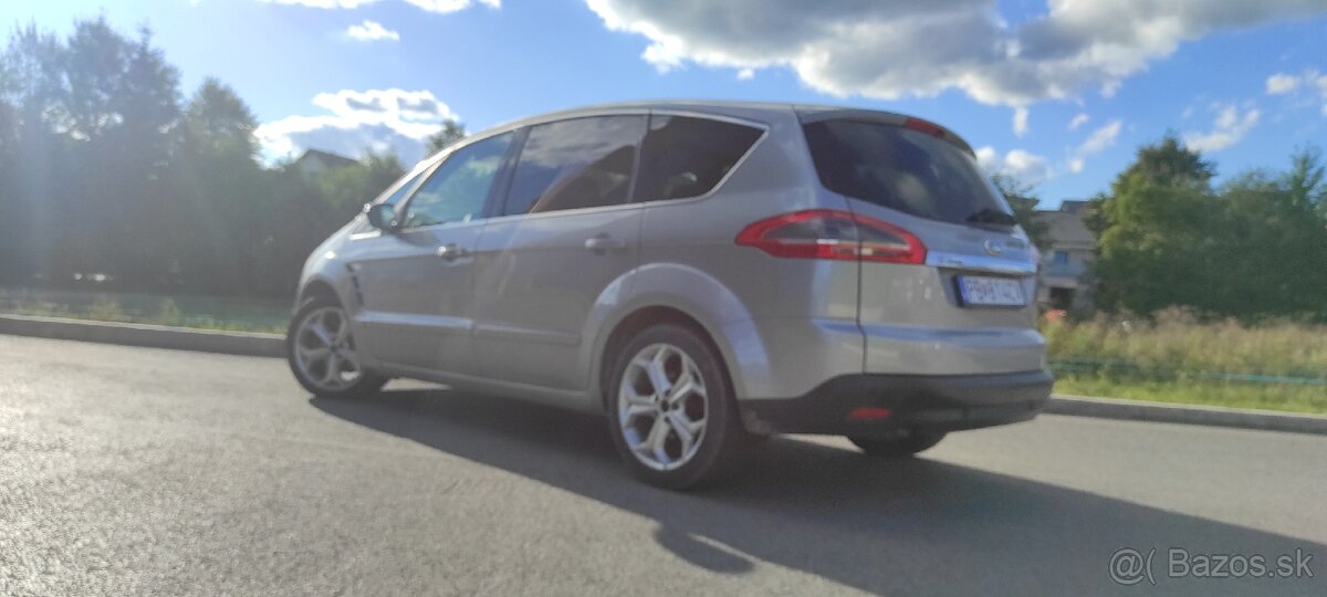 Predám Ford S maxs - 19
