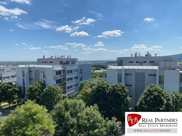 Predaj, Luxusný 4 izbový byt, 180 m2 + 25 m2, Condominium Re - 19