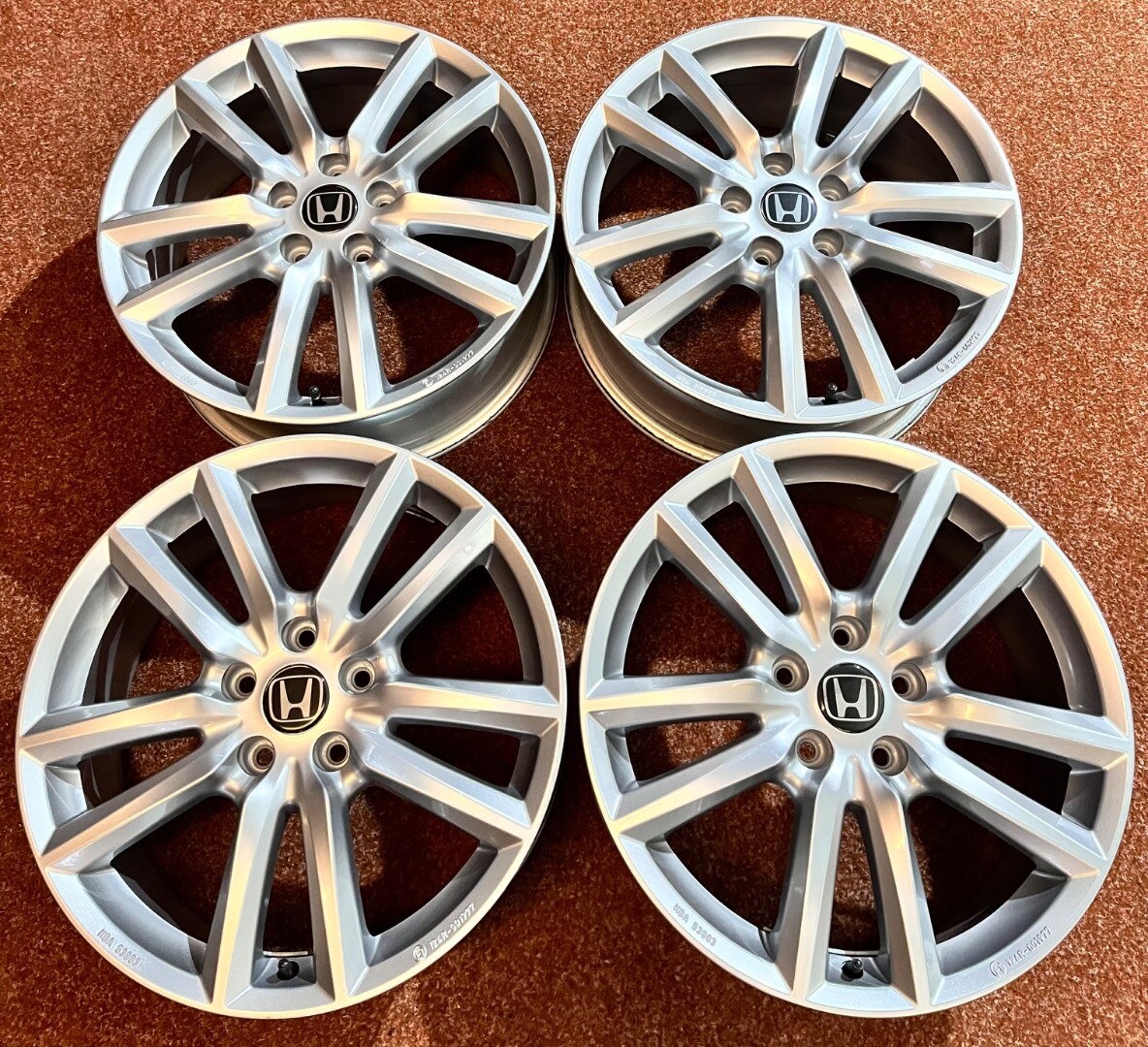 5x114,3 R18 originál disky Honda HRV Civic CRV - ET 55 - 19